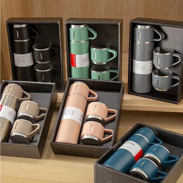 Kit Garrafa Térmica Inox 500ml Com 3 Xícaras Camping Viagem Café – Cores Sortidas